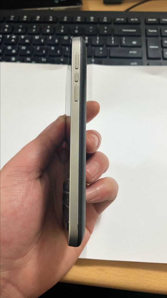 블랙베리 클래식 q20 100-1 16gb 이미지