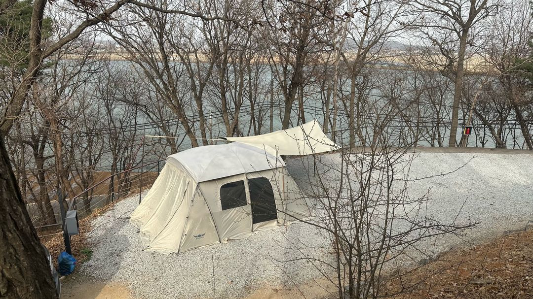 비에프엘 버팔로 L1 라운지 리빙쉘 텐트 이미지