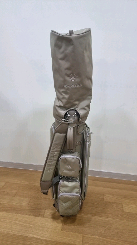 메르세데스 벤츠 골프 캐디백 팝니다.(프라다천)(택포) 이미지