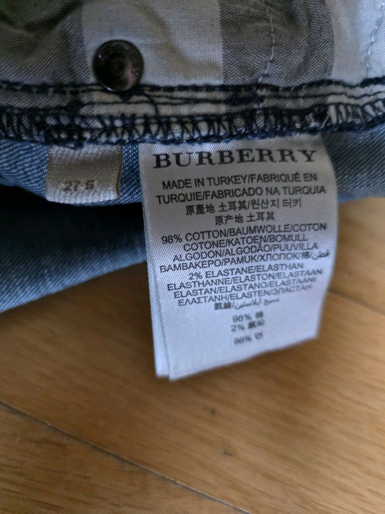[정품] BURBERRY BRIT 라인의 데님 팬츠 이미지
