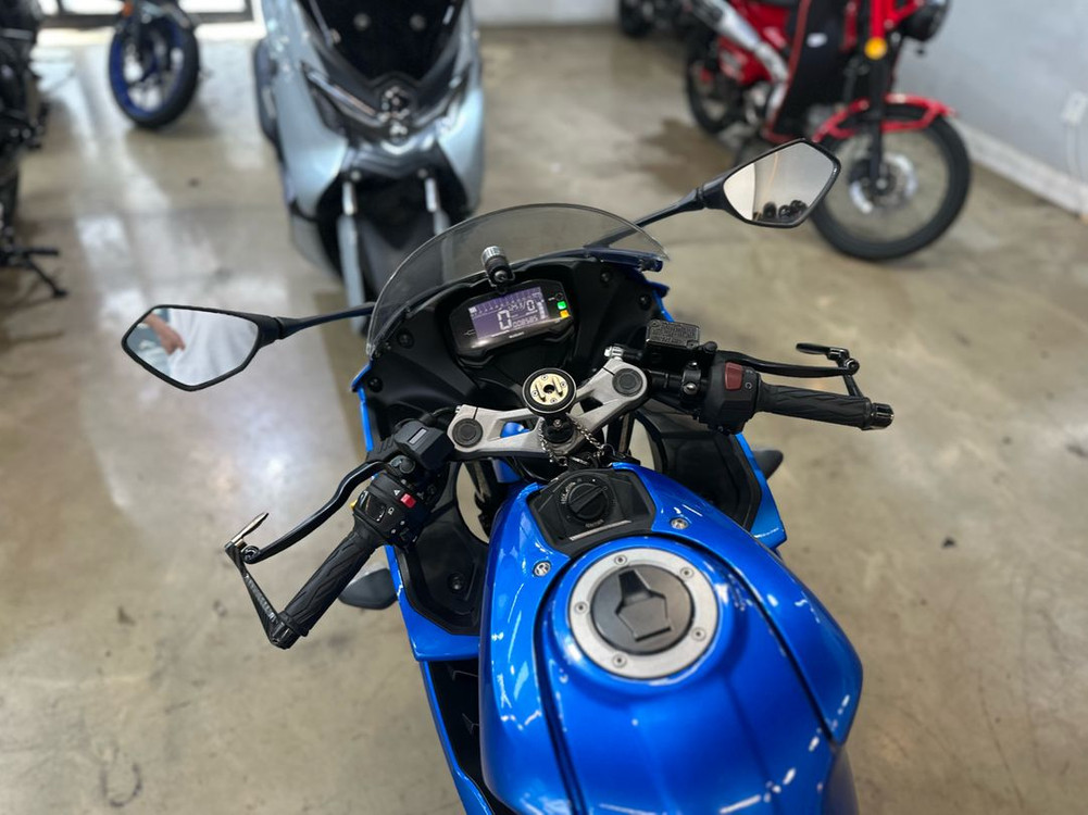 스즈키 gsxr125 23년8천 2ch블박 이미지