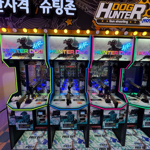 헌터독 에어 무인사격기 판매합니다. 2개월된 중고로 새제품과동일 인형뽑기 이미지