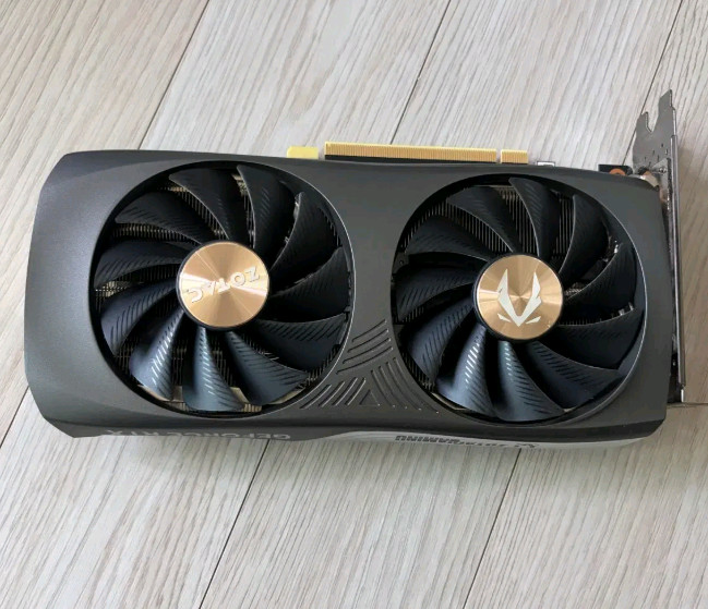 RTX 4070 SUPER 이미지