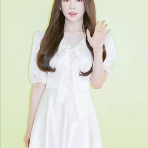 아비투스에이미 아이린 유자 실크 원피스 스몰 이미지