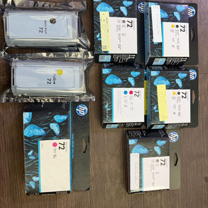 잉크 카트리지 세트 이미지