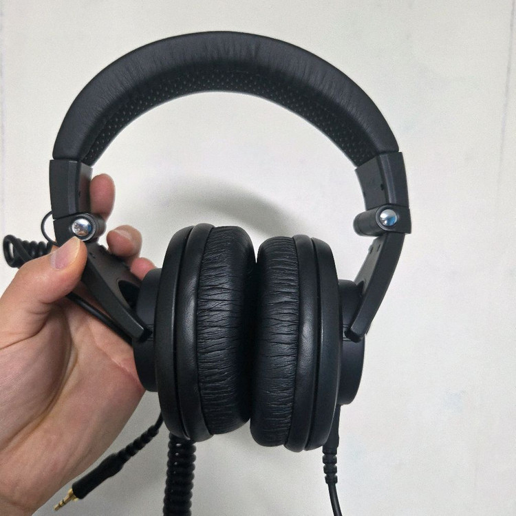 Shure SRH840 / 슈어 SRH840 모니터링 헤드폰 이미지
