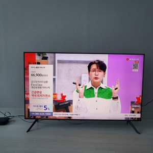 삼성 50인치 4K 크리스탈 UHD 스마트TV 이미지