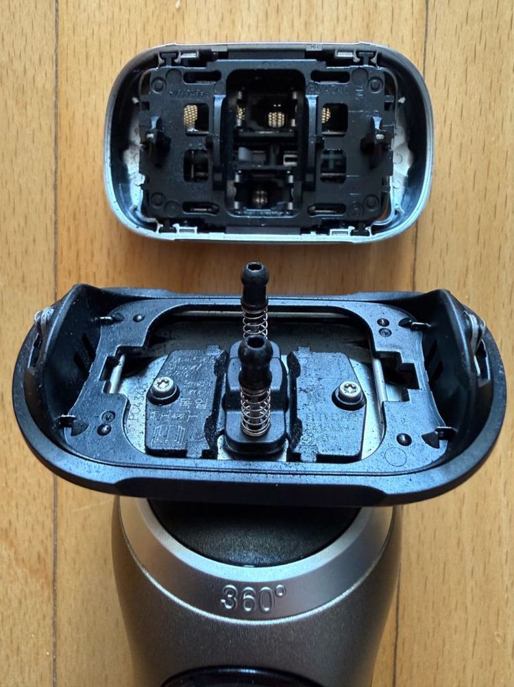 브라운 BRAUN S7 면도기 최상 전기면도 면도 쉐이빙사진구성사용감 거의 없음상태최상메이드인저머니 독일개인입니다가 이미지