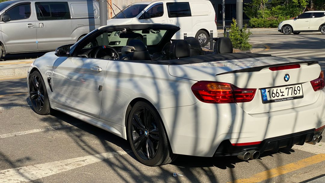 428i M 스포츠 컨버터블 6만키로 귀한 매물 이미지