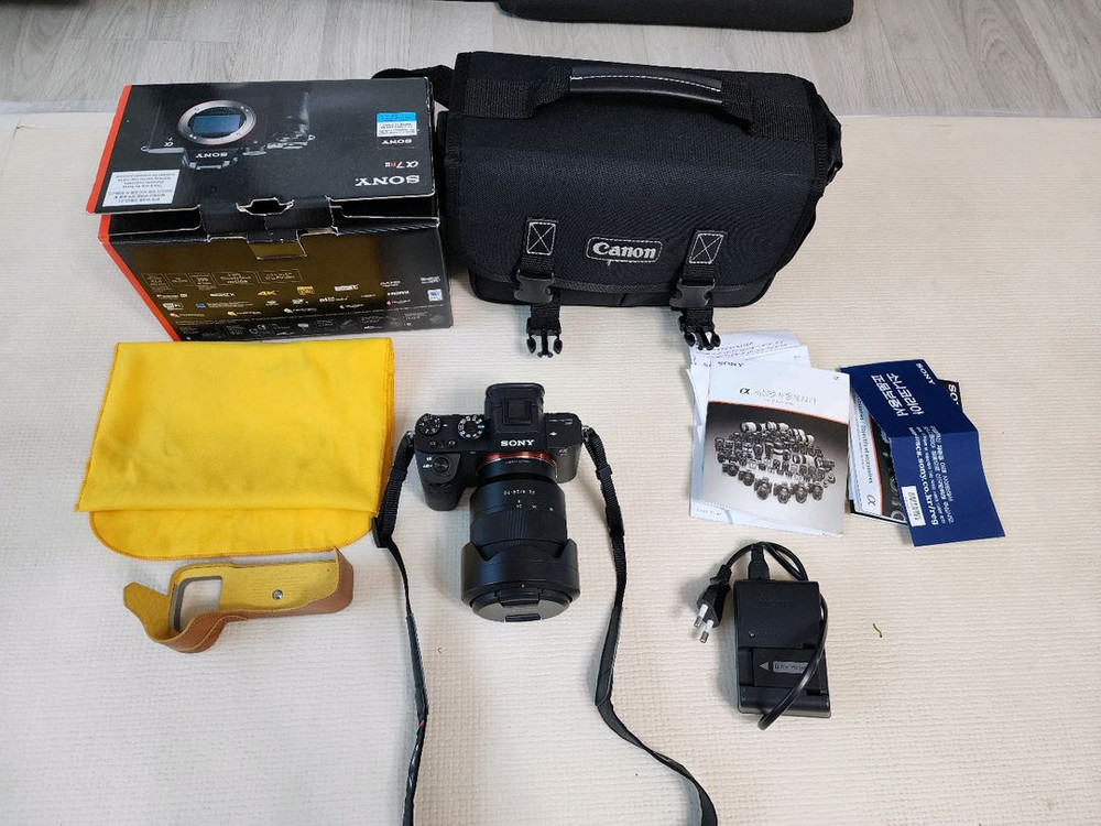소니 A7R2카메라 + Zeiss FE 24-70mm F4렌즈,삼각대 이미지