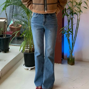 (새상품)포스터 부츠컷 데님 이미지