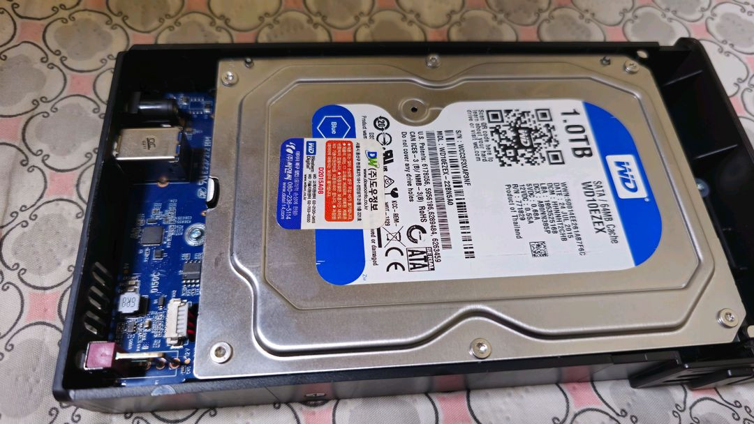 ipTIME 외장하드 케이스 1.0TB 이미지