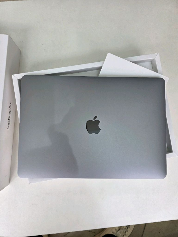 맥북 프로 M1 13인치 16GB 512G S급 이미지
