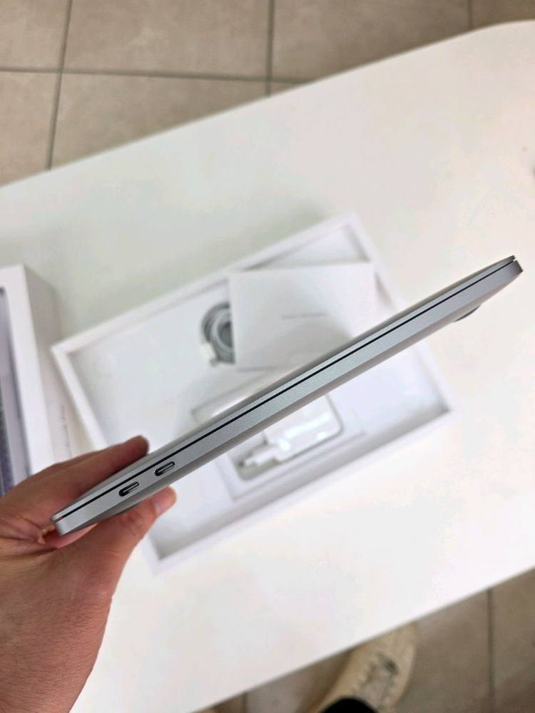 맥북 프로 M1 13인치 16GB 512G S급 이미지