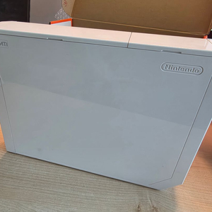 닌텐도 위 Nintendo Wii 북미판 콘솔본체 팝니다. (눈차크 없음) 이미지