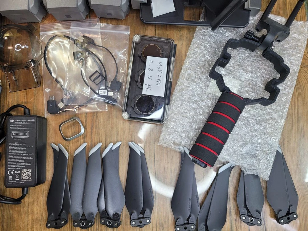 DJI드론 매빅2프로 플라이모어폴라프로고프로장착셋짐벌대차량충전 이미지