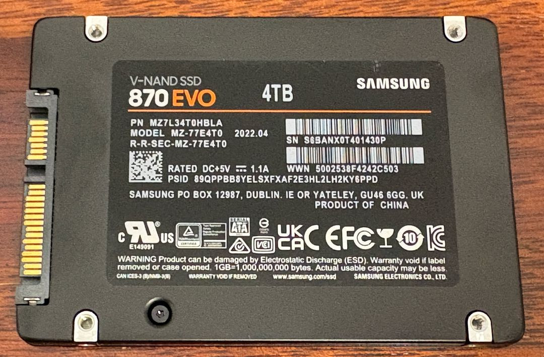 삼성 870 EVO SSD 4TB 판매 이미지