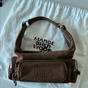 마지셔우드 CITY HOBO EW MINI_cappuccino suede 이미지