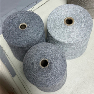 그레이 램스울 1합 콘사 3콘 일괄판매(2.2kg) 이미지