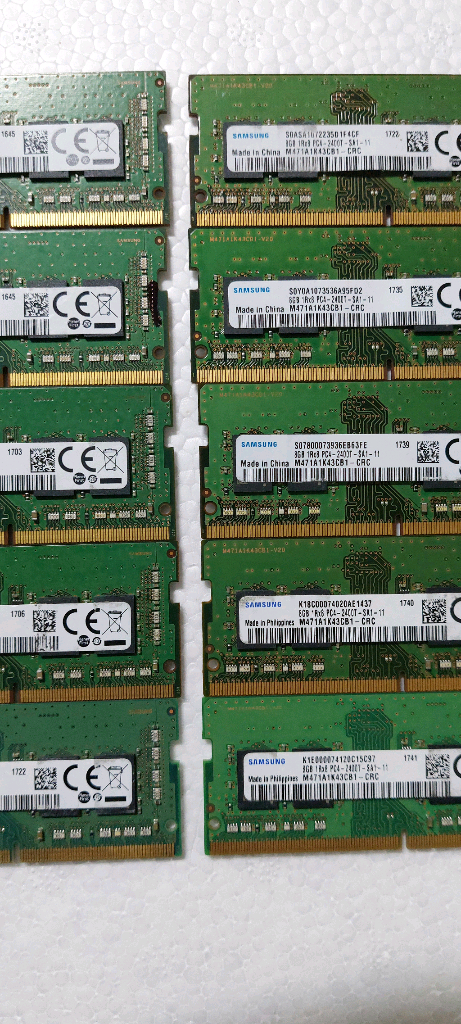 DDR4 8GB 노트북용 메모리 10개 / 삼성 PC4-2400T 이미지