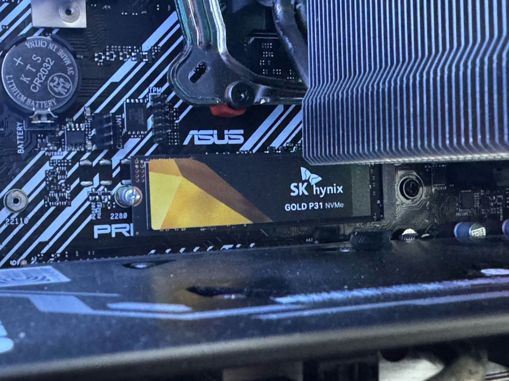 데스크탑 라데온5 5600x, RTX 4060 Ti, 64G 이미지