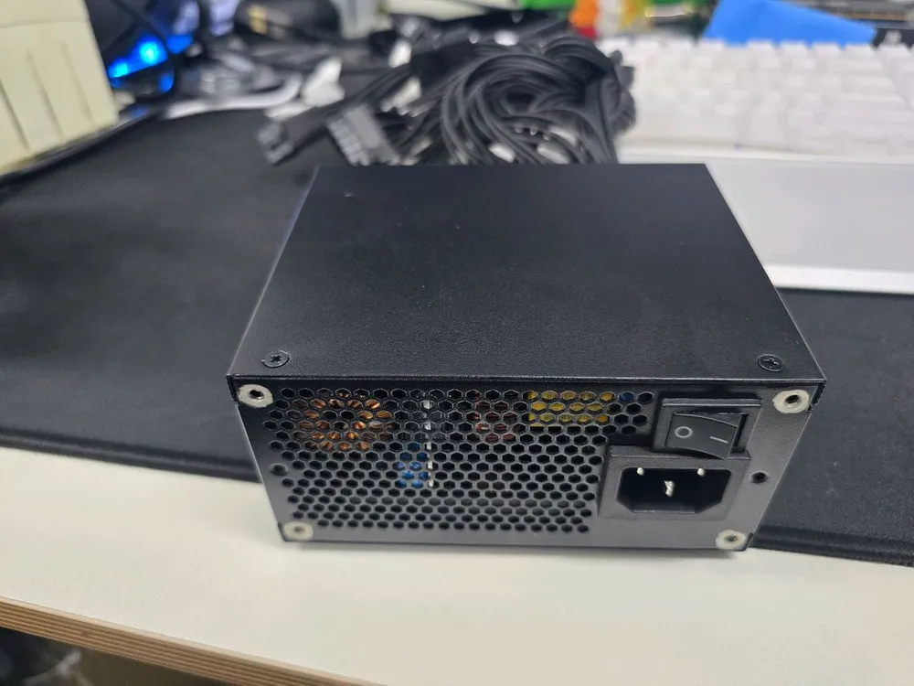 SFX 파워 850W 팝니다 이미지