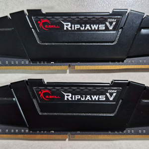 G.SKILL DDR4 32GB 3200 CL16 RIPJAWS (16GBx2) 립죠스 이미지