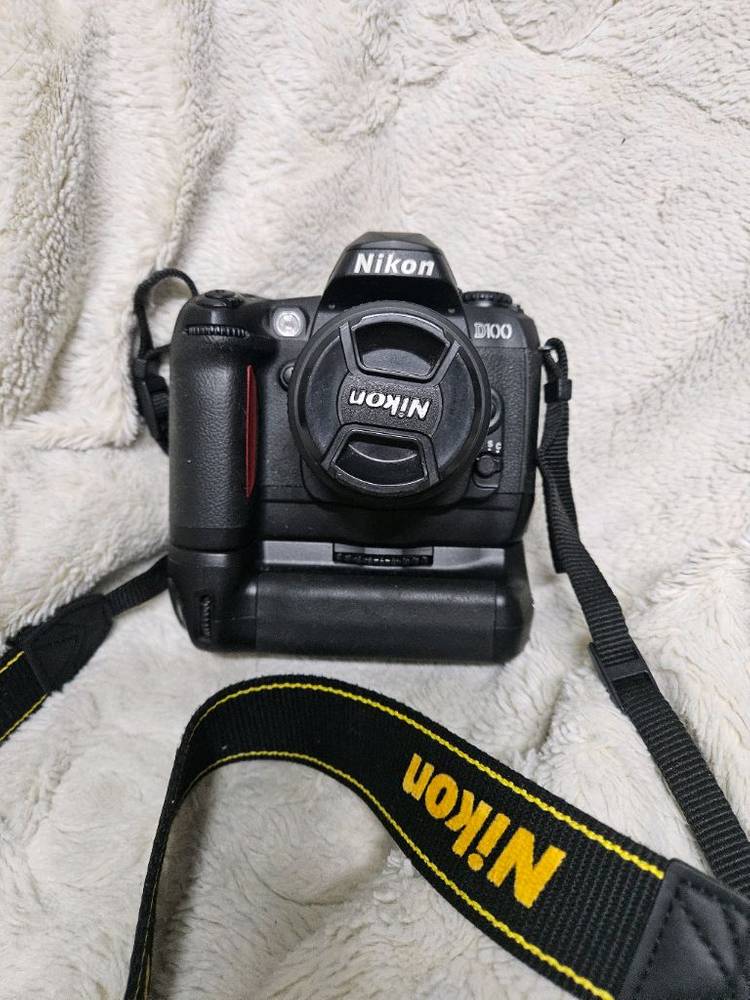 니콘 D100 DSLR 카메라 미러리스 카메라 이미지