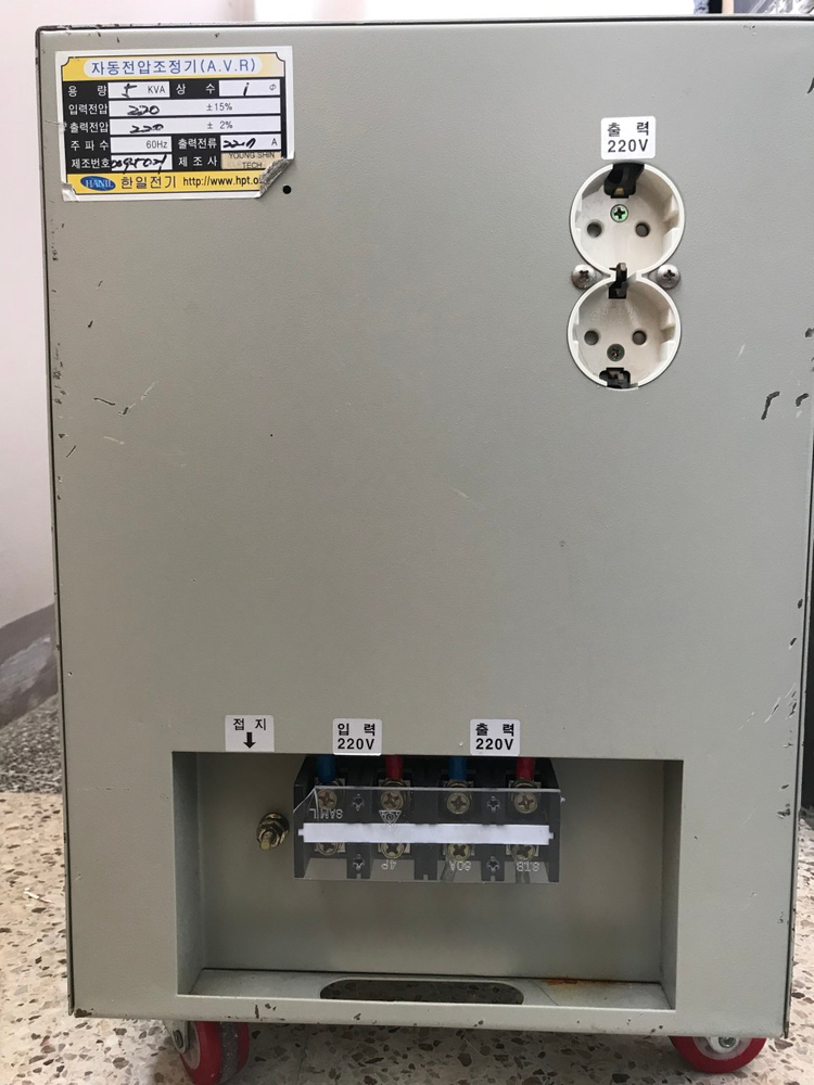 한일AVR 자동전압조정기 5KVA 단상 복권, 이태리산 QUIK LOK RS510 (10U) 렉 이미지