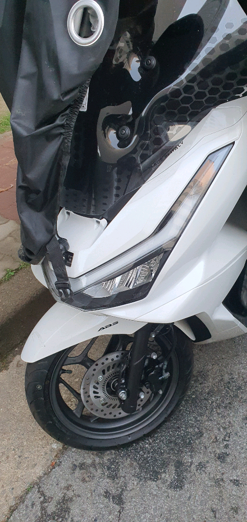 125cc 스쿠터 이미지