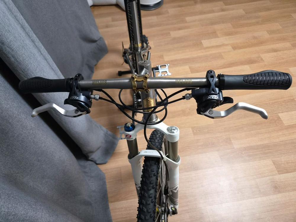 헬리오스 티타늄 MTB 자전거.판매.대차 이미지