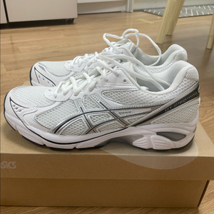 아식스 gt2160 화이트퓨어실버 265 이미지