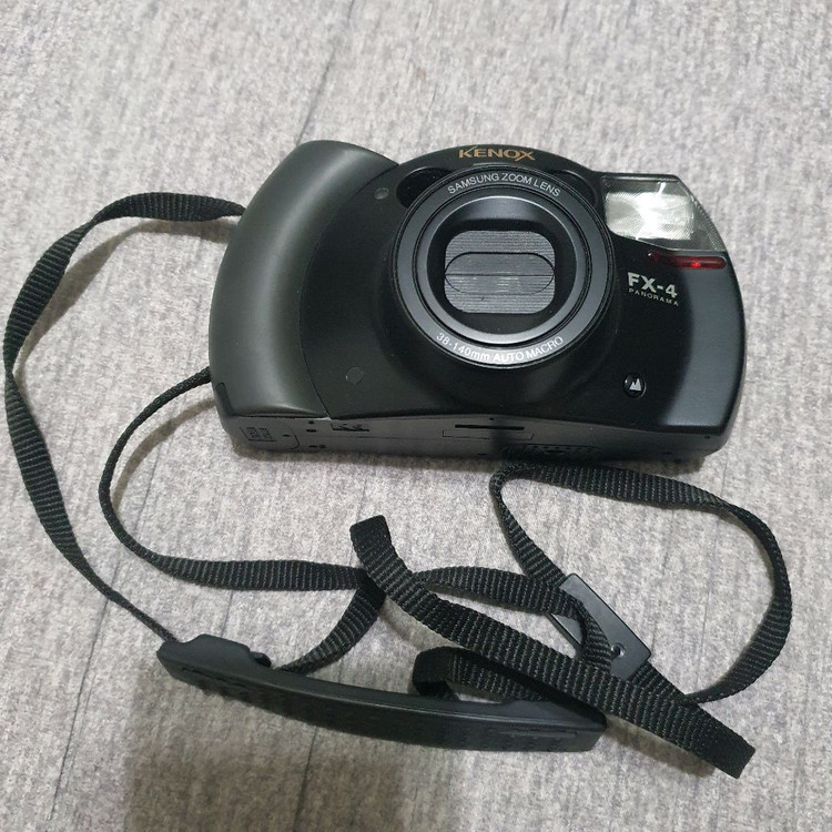 삼성 케녹스 FX-4 블랙 색상 필름 카메라 (A) 이미지