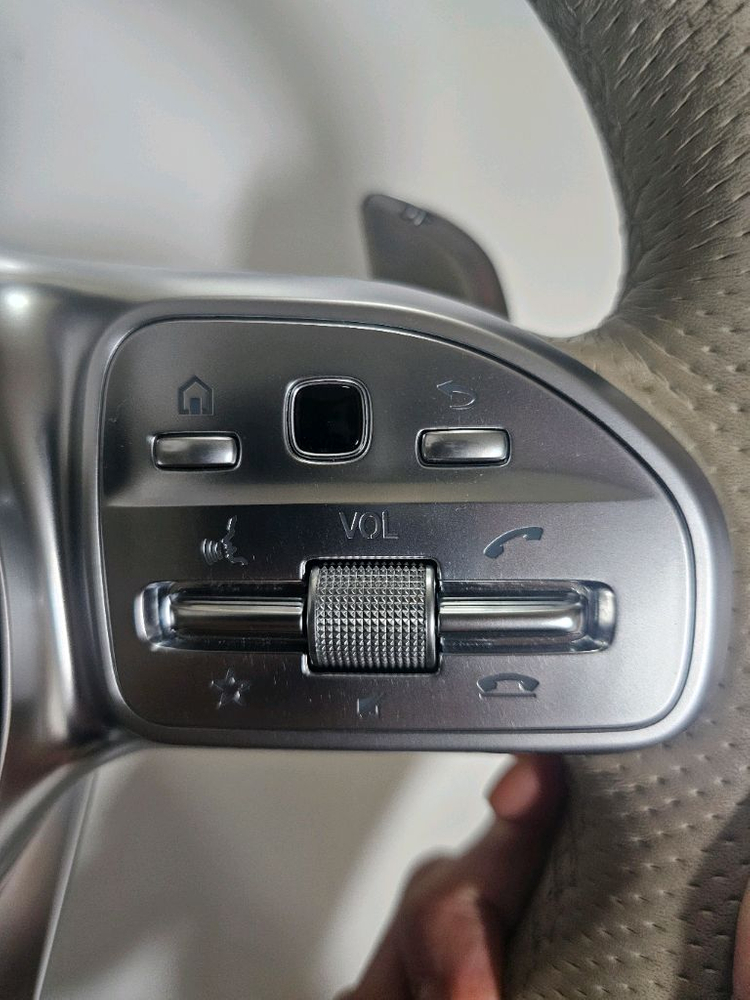 벤츠 S63 AMG W222 순정 핸들 판매합니다. 이미지