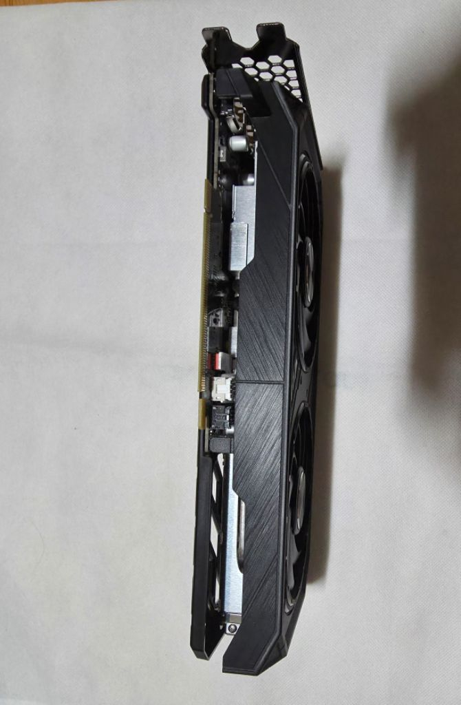 이엠텍 rtx 4060 스톰 듀얼 그래픽카드 이미지