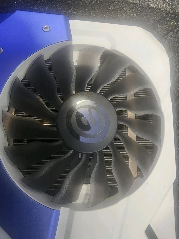 이엠텍 GTX-1080ti 슈퍼젯스트림 이미지