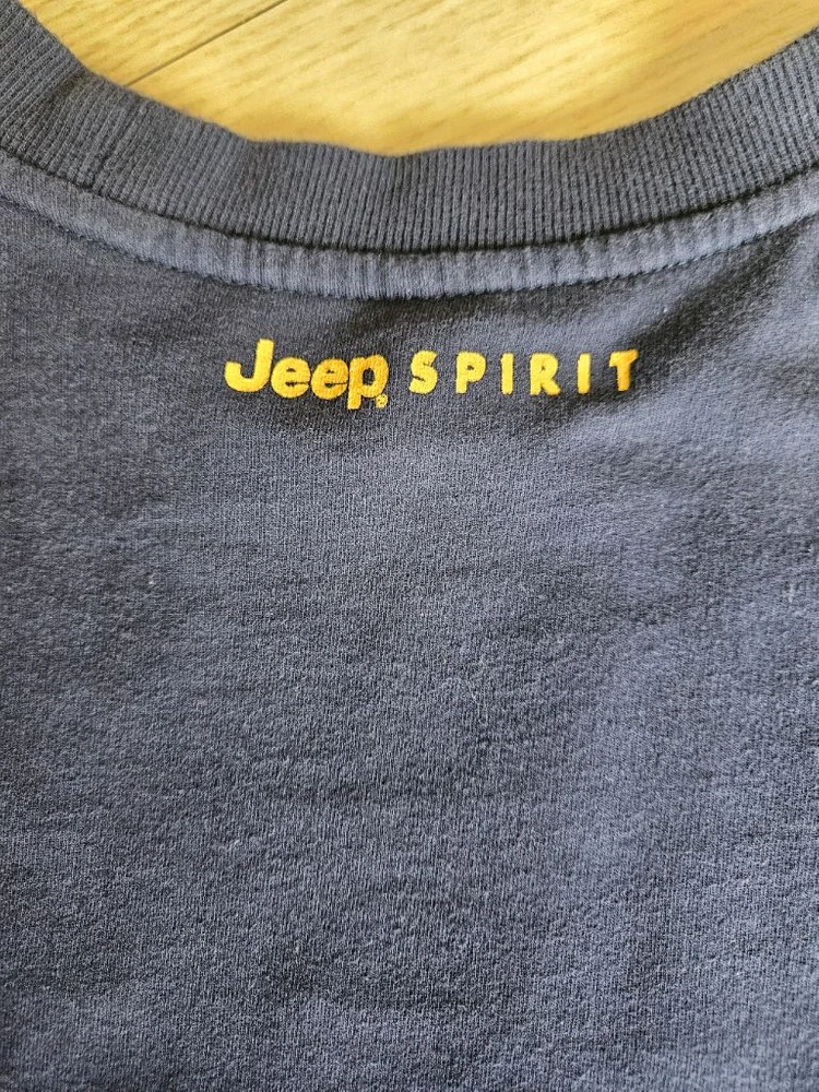 Jeep Spirit 브랜드의 반팔맨투맨 이미지