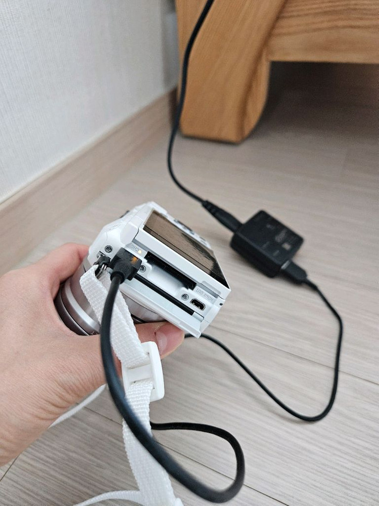 소니 미러리스 알파5000 이미지