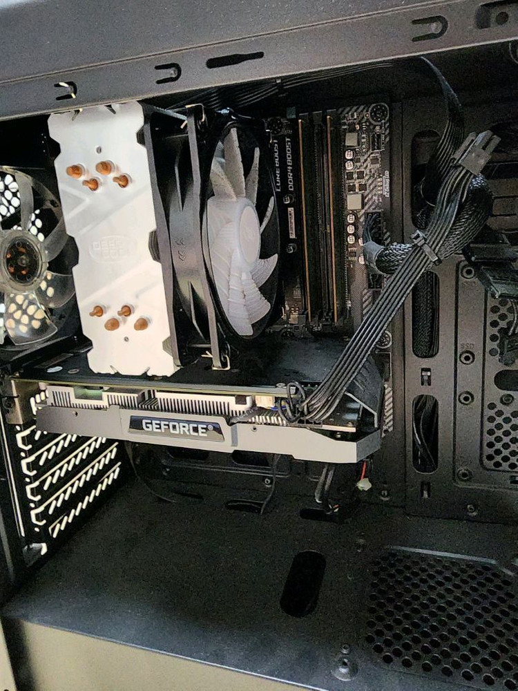 라이젠 3600 GTX1660 SUPER 게이밍PC 이미지