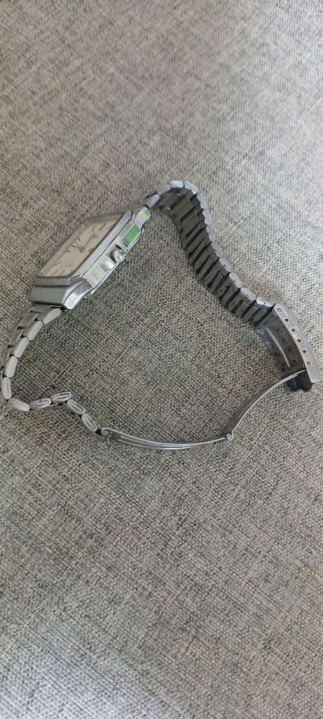 시티즌 포르마 빈티지 스퀘어 쿼츠시계 이미지