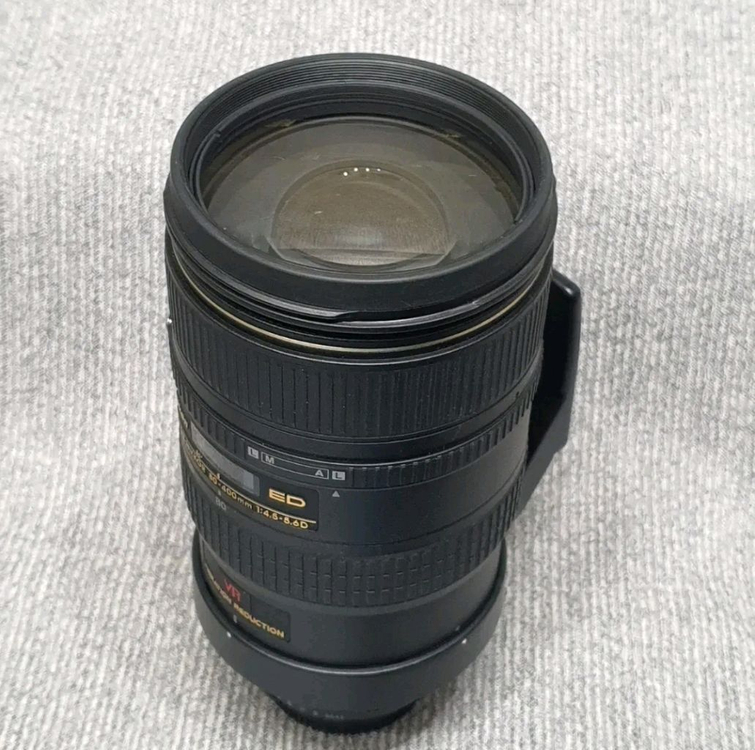 니콘 AF 80-400mm 망원줌렌즈 이미지