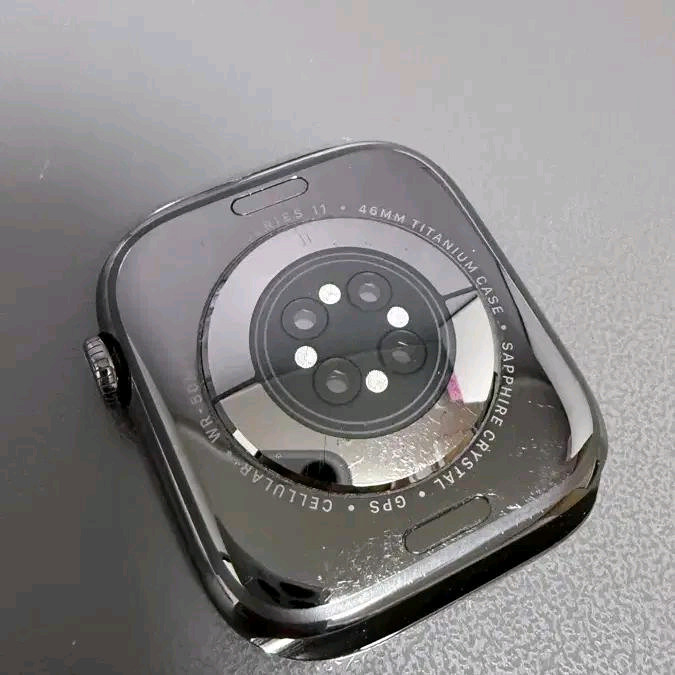 애플워치 11 슬레이트 티타늄 46mm 이미지