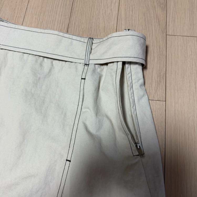 RRACE 레이스 스티치 벨티드 롱 플레어 코튼 스커트 에크루 아이보리 이미지