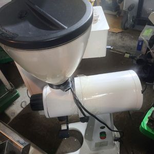 드립용 커피 그라인더 분쇄기 NGC-550 (서울 구로 40만원) 이미지