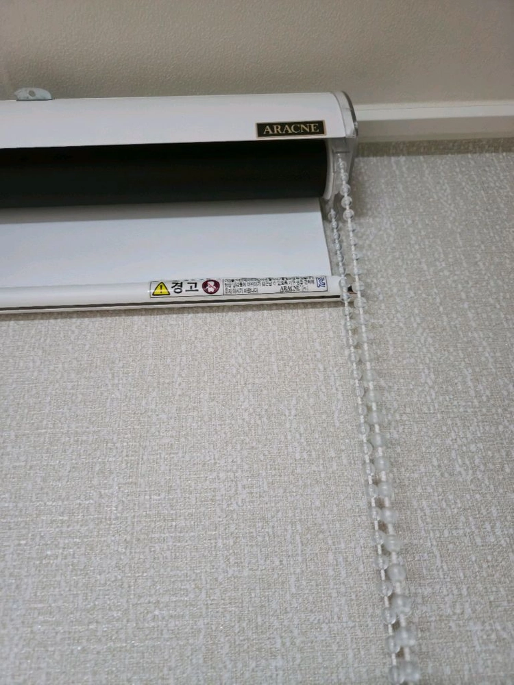 저스 미니빔 프로젝터 ZS-5400 + 120인치 벽걸이 스크린터 이미지