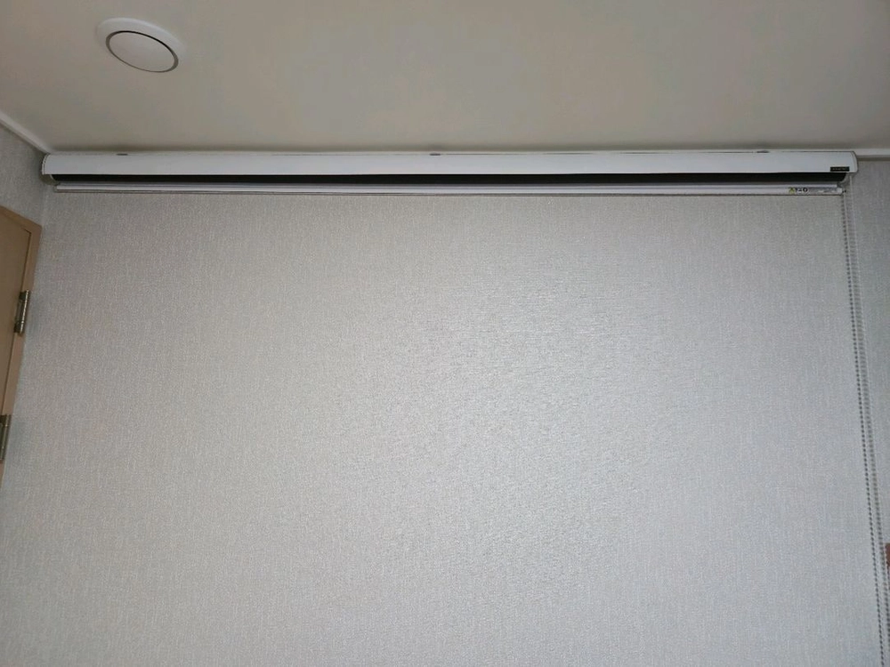 저스 미니빔 프로젝터 ZS-5400 + 120인치 벽걸이 스크린터 이미지