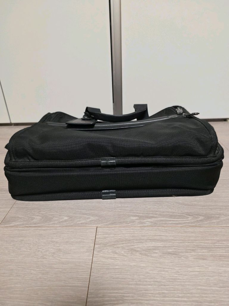 투미(TUMI) Alpha Essential Brief Laptop (품번# 26130D4) 이미지