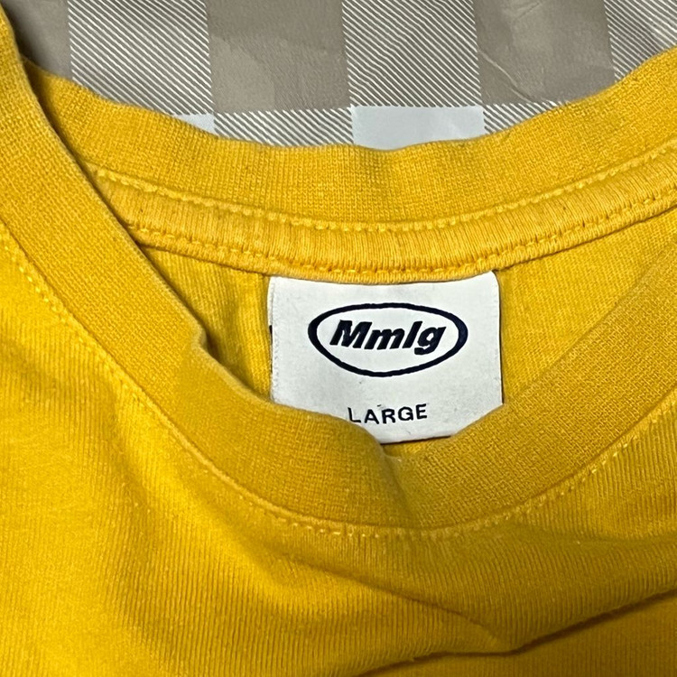 mmlg 반팔 L 옐로우 머스타드 블랙 검정 Y2K 이미지