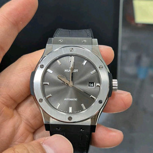 위블로 클래식 퓨전 티타늄 42mm 레이싱그레이 이미지