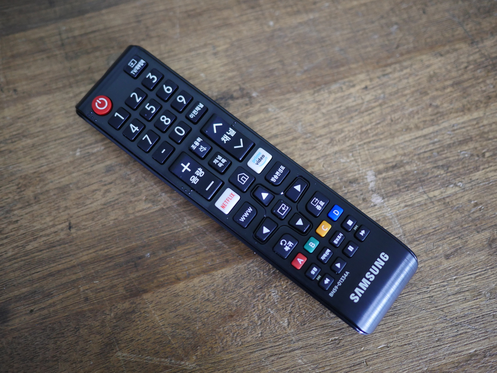 삼성 65인치 4K UHD TV 스탠드형 사이니지 LH65BEFHLGFXKR 이미지